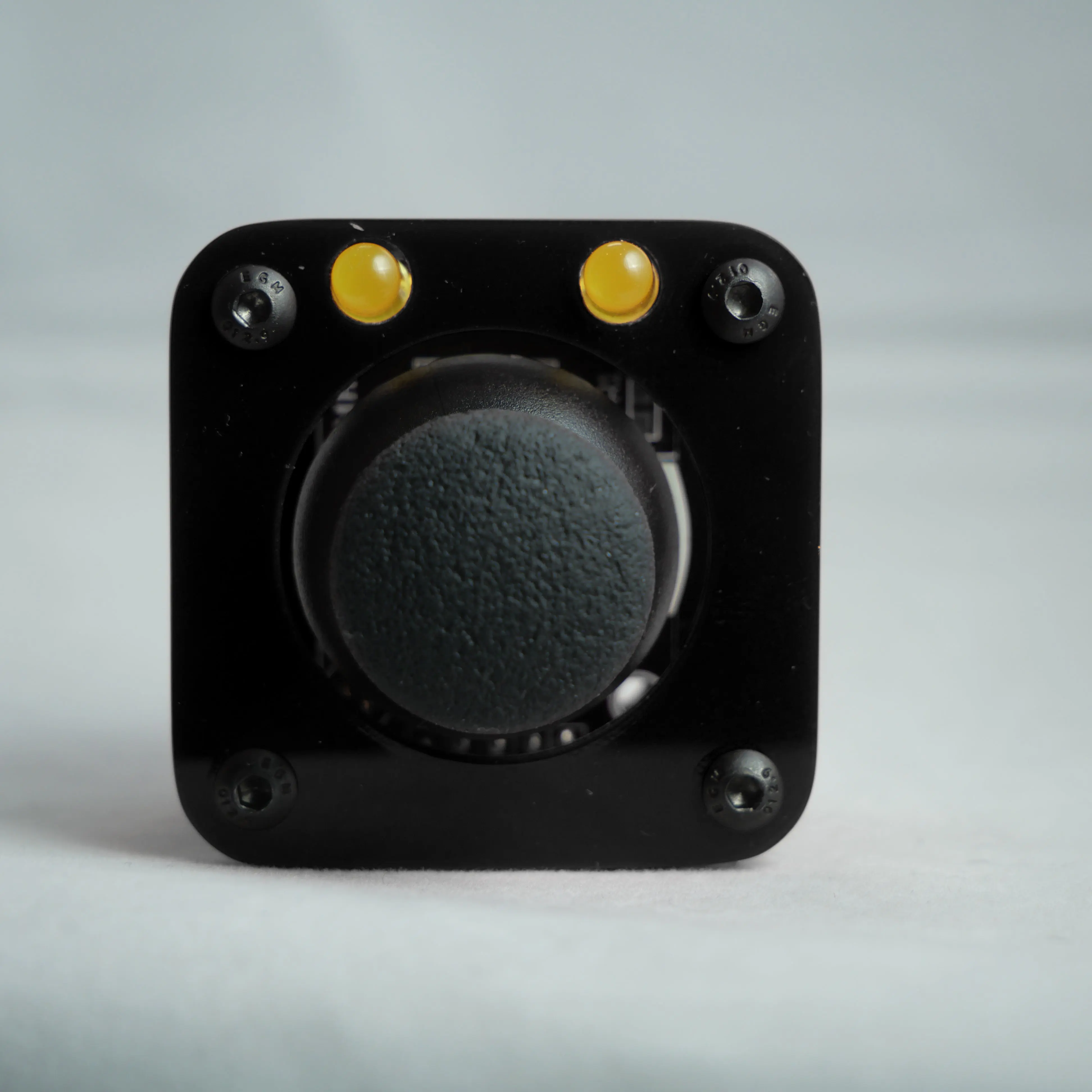 pipSqueak Black MIDI controller